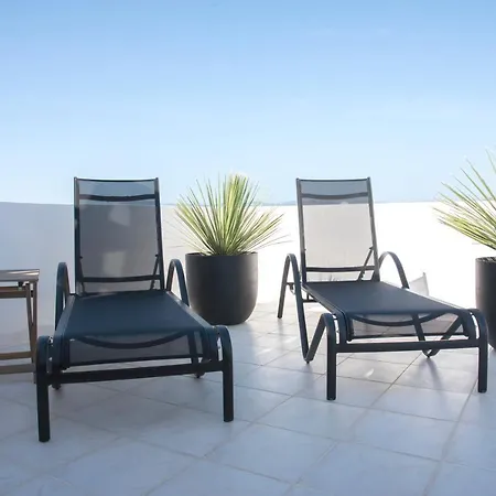 Luxury Premium In *